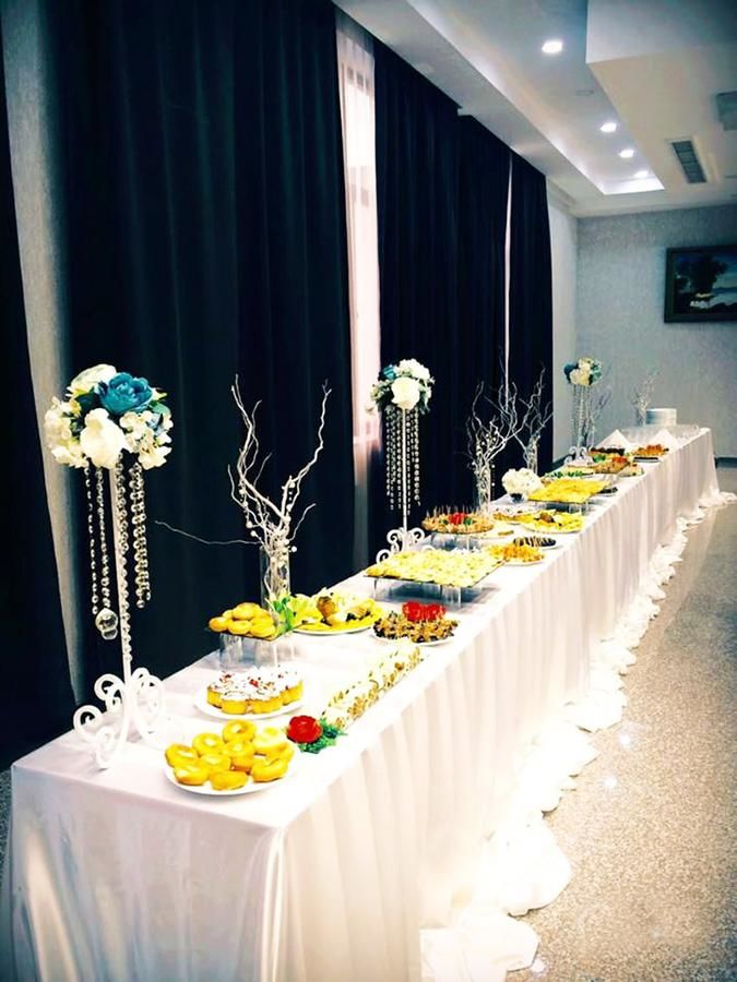 Отель Iveria Hotel Хашури