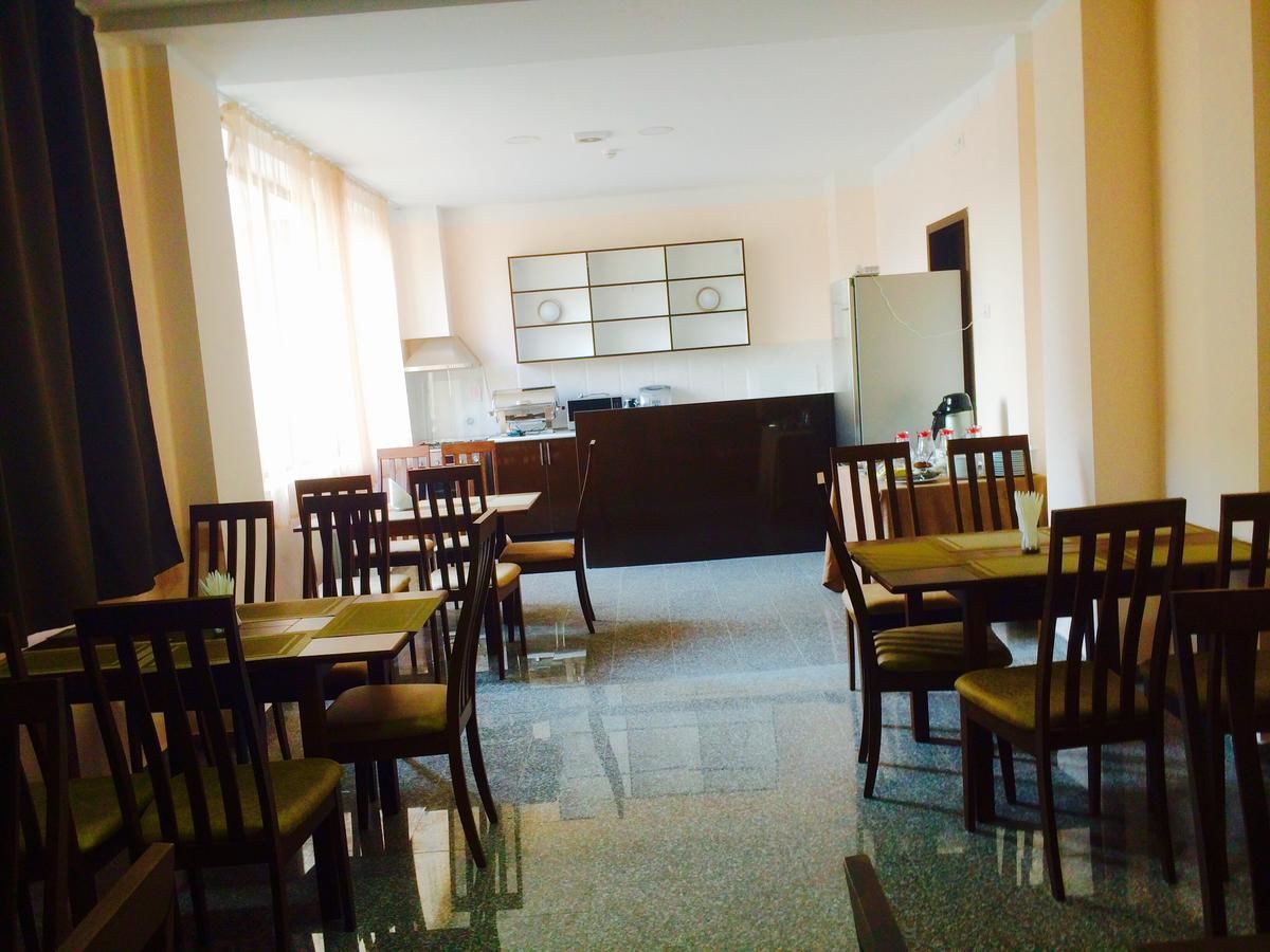Отель Iveria Hotel Хашури-5