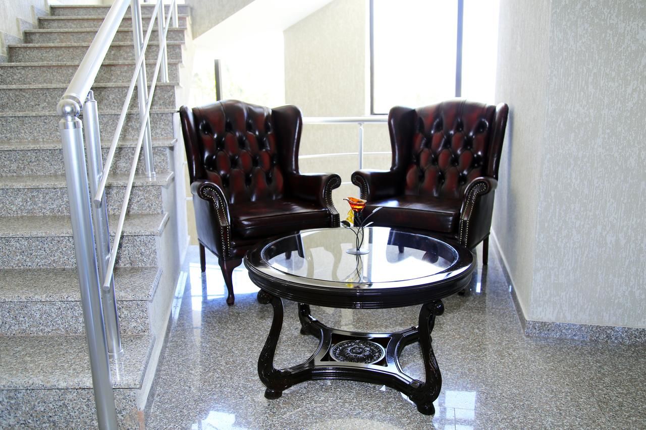 Отель Iveria Hotel Хашури-24