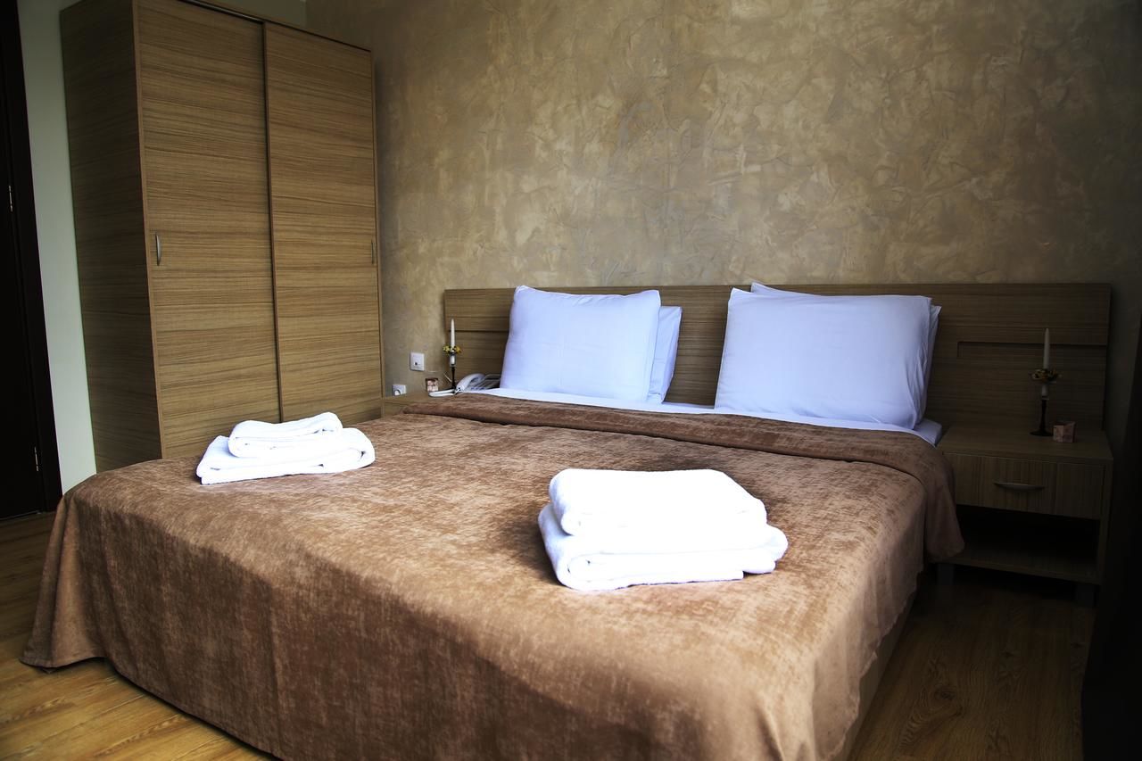 Отель Iveria Hotel Хашури-7